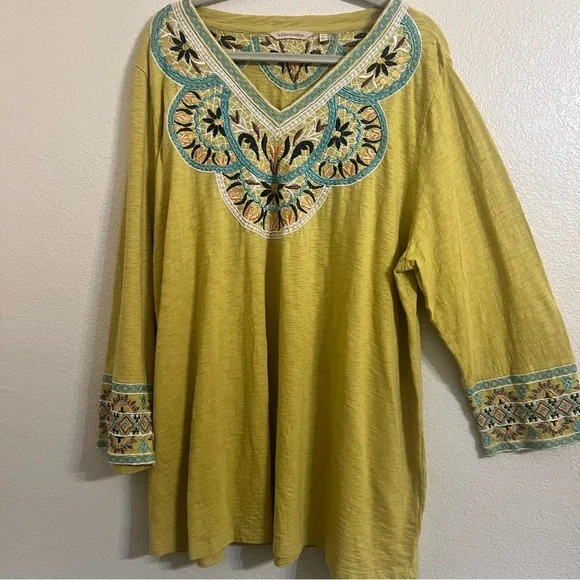 Soft Surroundings blouse tunic sunrise Embroidered V-Neck boho floral cotton 3x - Picture 2 of 9